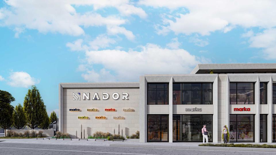 Nador Plaza